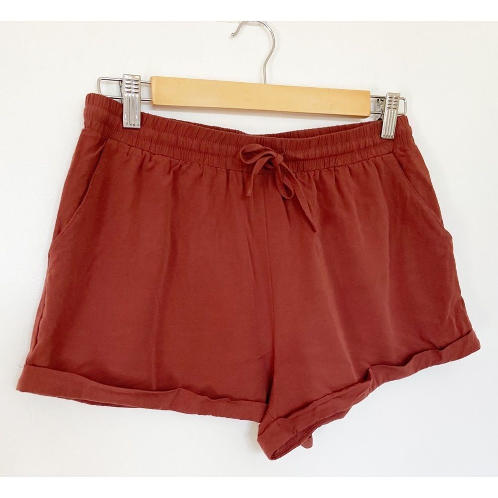 Forever 21 Brown Shorts Size Medium - Picture 2 of 5